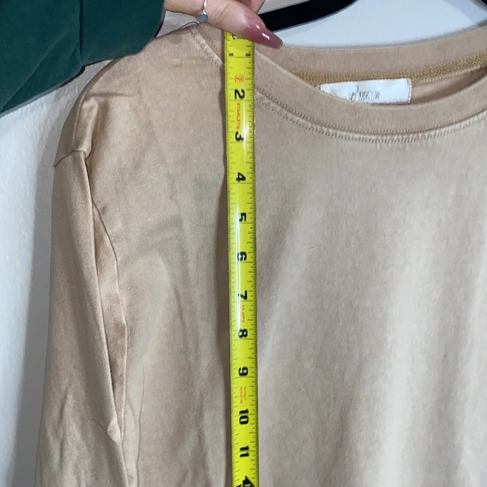 🪿Oversized Taupe Vintage Like Vinyl Mineral Wash Boyfriend Tee! - Picture 3 of 6